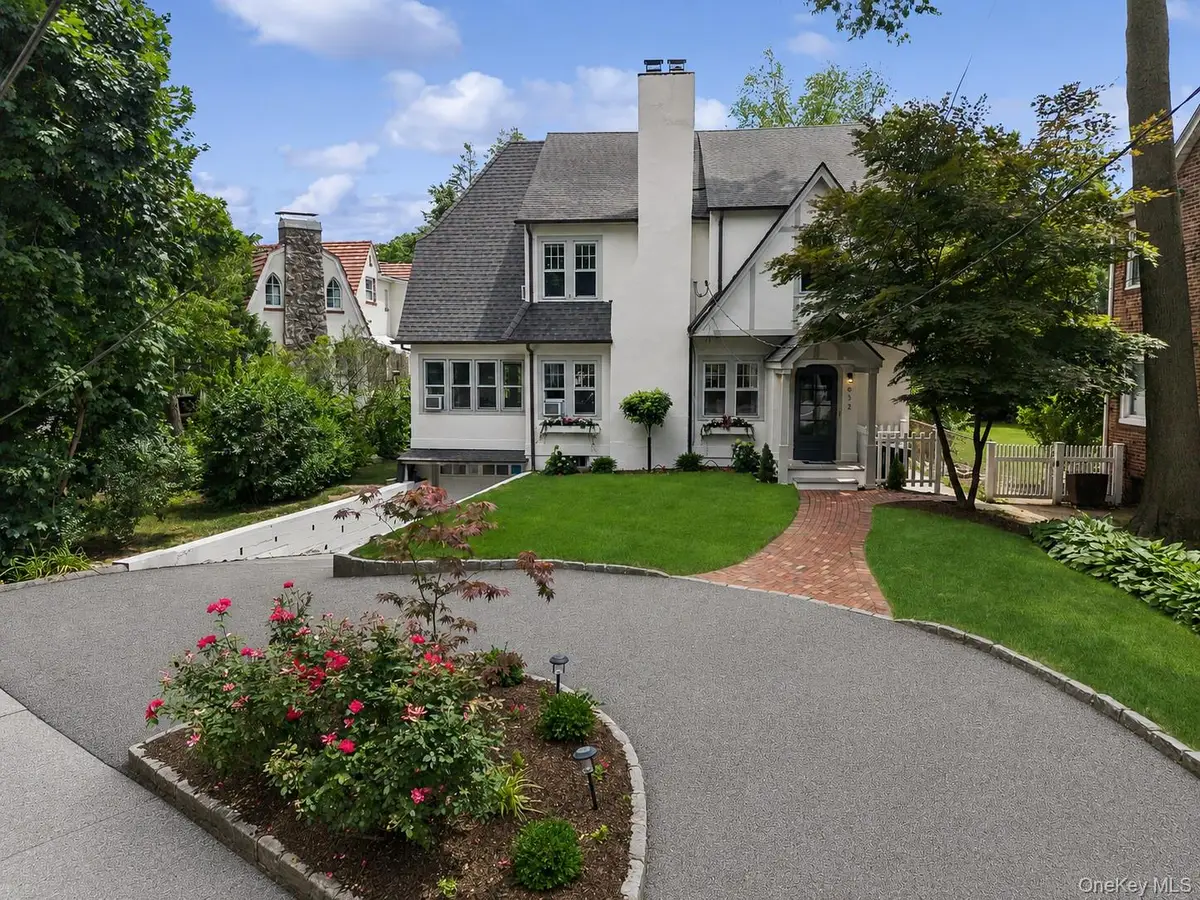 632 Colonial Avenue, Pelham, NY 10803 - #1