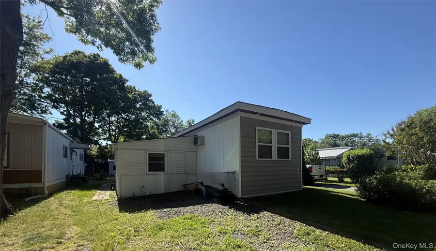 18 Periwinkle, Bohemia, NY 11716 - #3