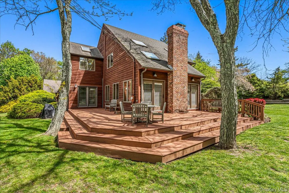 47 Main Street, East Setauket, NY 11733 - #1