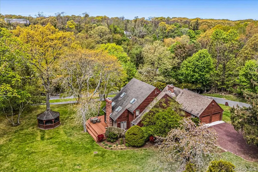 47 Main Street, East Setauket, NY 11733 - #2