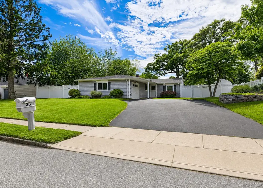 26 Campus Drive, Farmingville, NY 11738 - #2