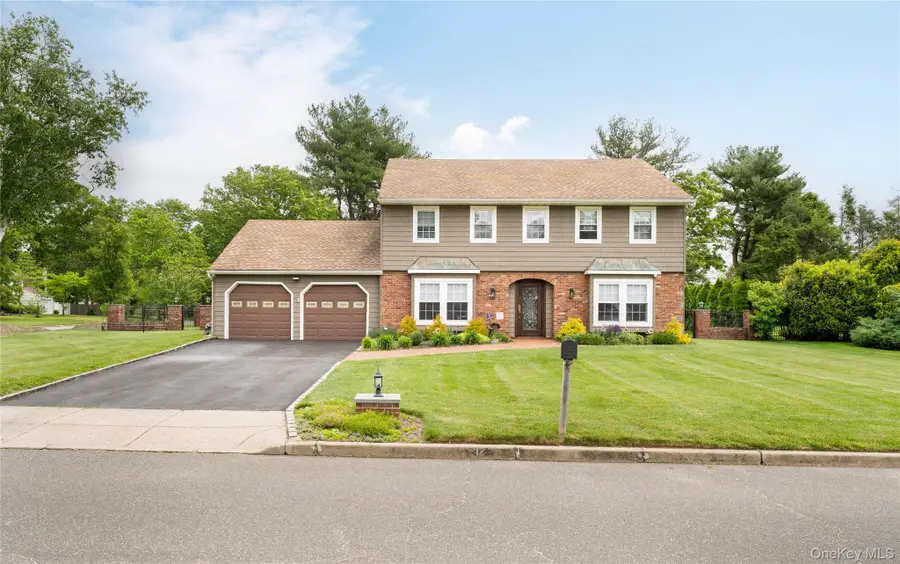 12 Annandale Road, Stony Brook, NY 11790 - #2
