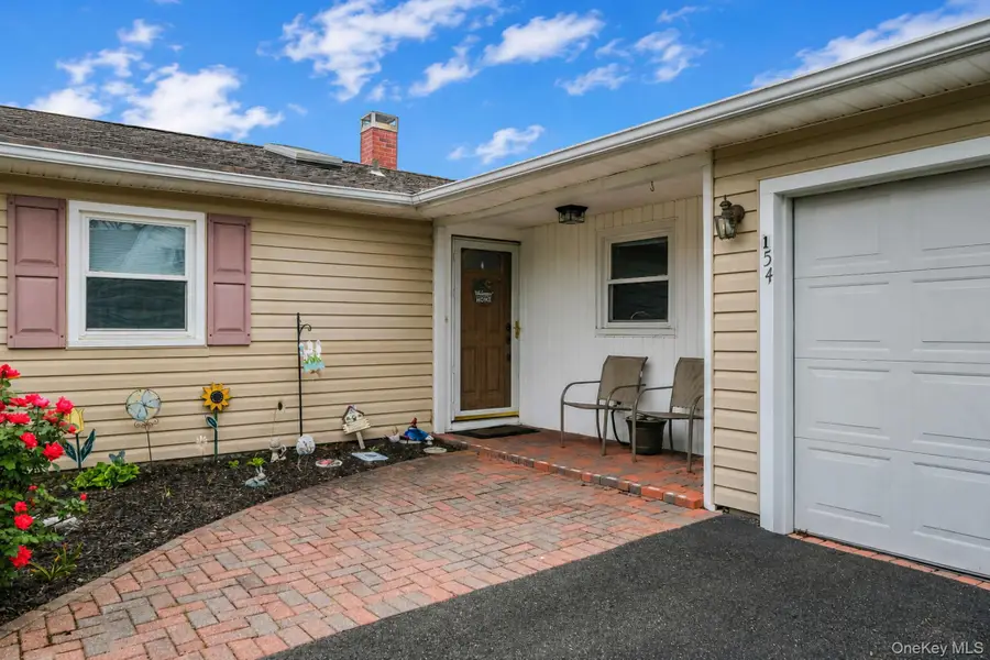 154 Spiral Road, Holtsville, NY 11742 - #3