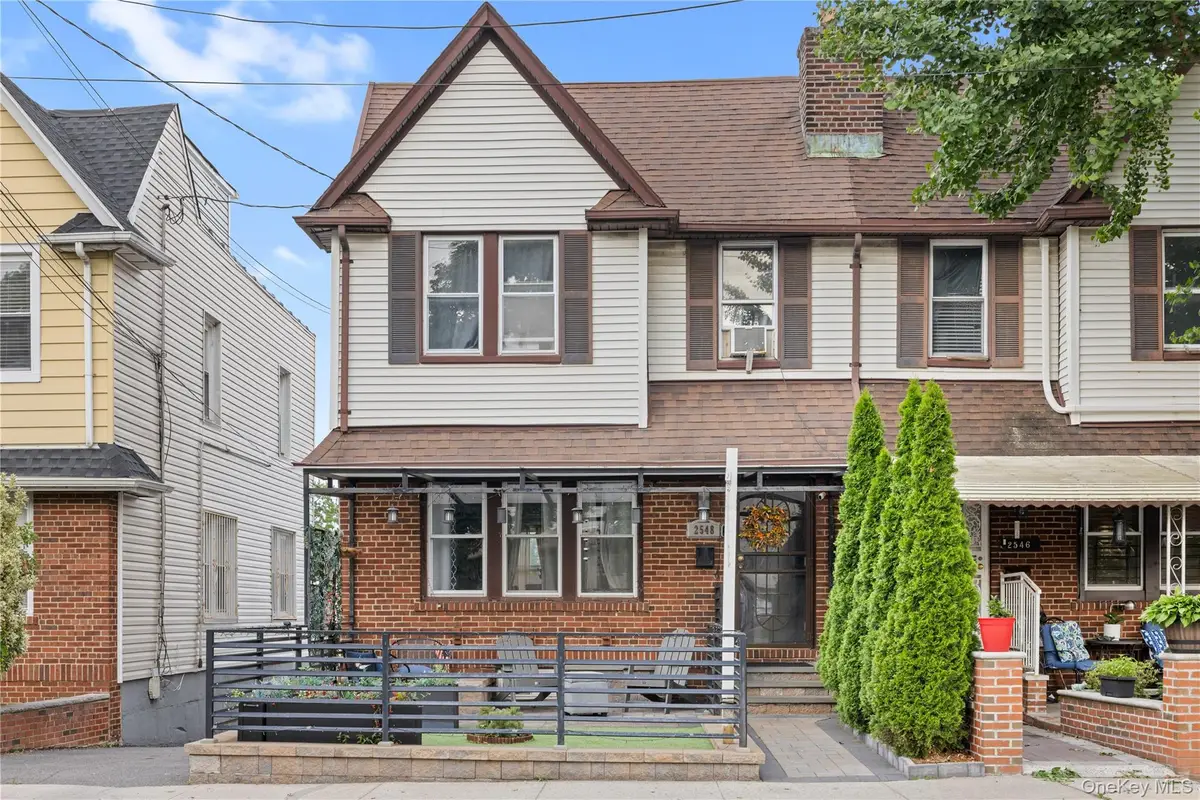 2548 Woodhull Avenue, Bronx, NY 10469 - #1