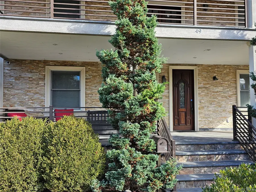 49 Greenridge Avenue, White Plains, NY 10605 - #3