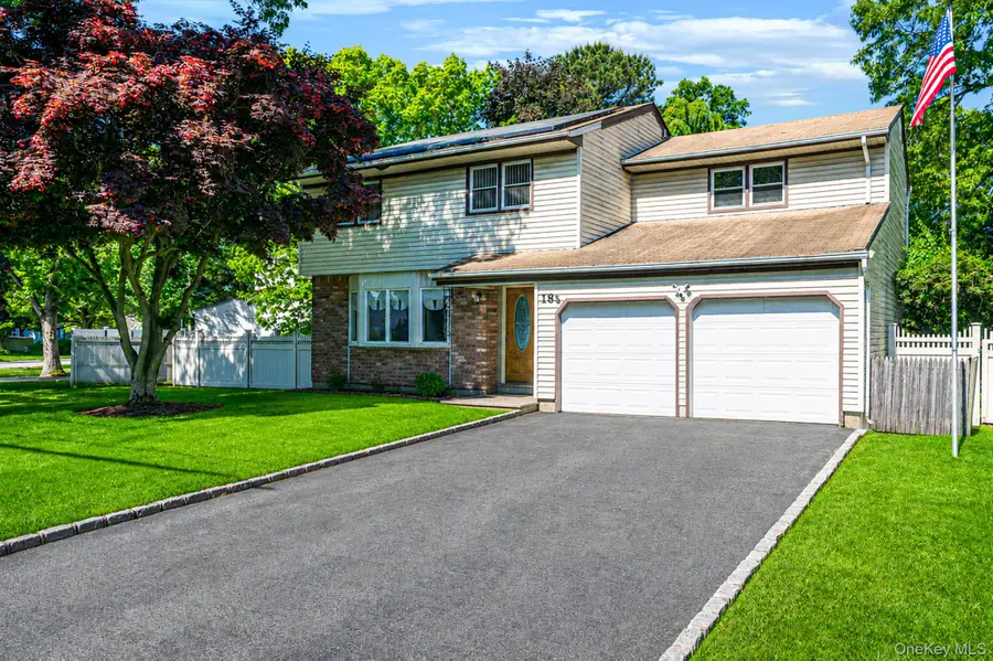 18 Deer Park Boulevard, Deer Park, NY 11729 - #2