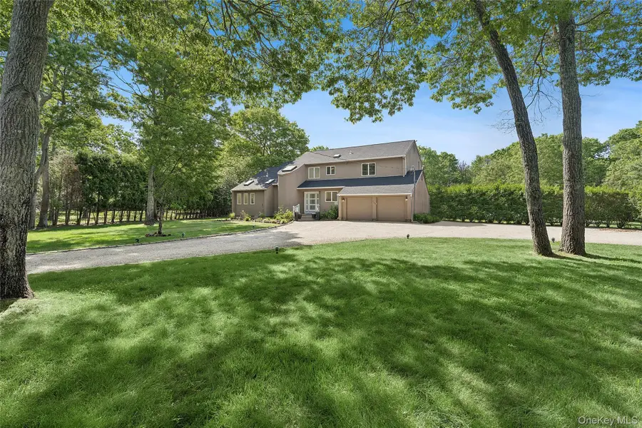 133 Old Country Road, East Quogue, NY 11942 - #2