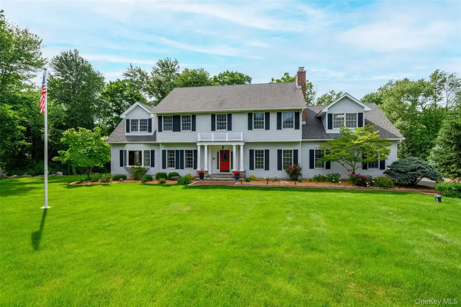 7 Huntington Connecticut Lane, New Fairfield, CT 06812 - #2
