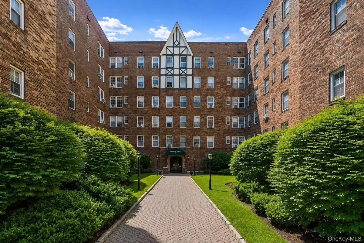 25 Parkview Avenue #2E, Bronxville, NY 10708 - #1