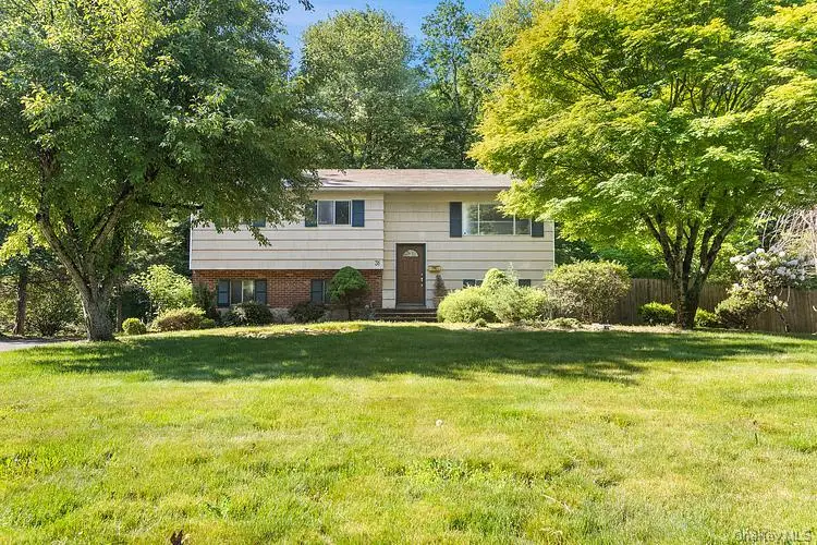 31 Amarillo Drive, Nanuet, NY 10954 - #1