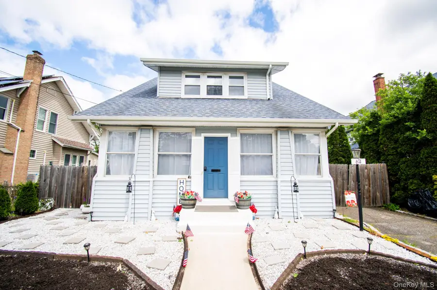 671 Arlington Avenue, Baldwin, NY 11510 - #3
