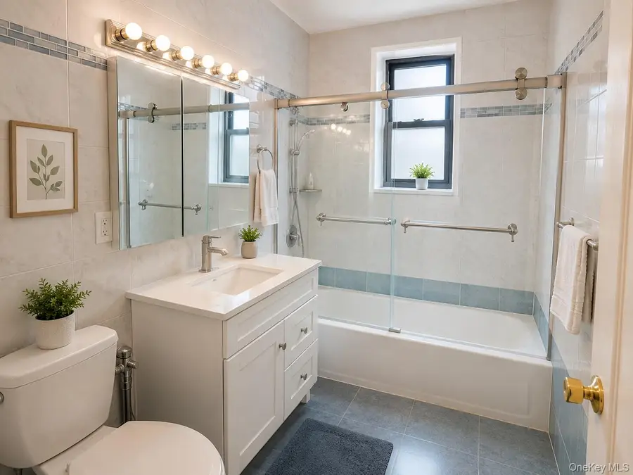 118-14 83rd Avenue #3G, Kew Gardens, NY 11415 - #3