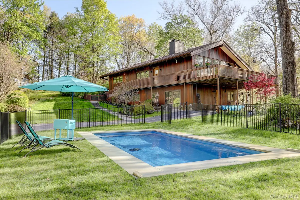 380 Long Ridge Road, Pound Ridge, NY 10576 - #1