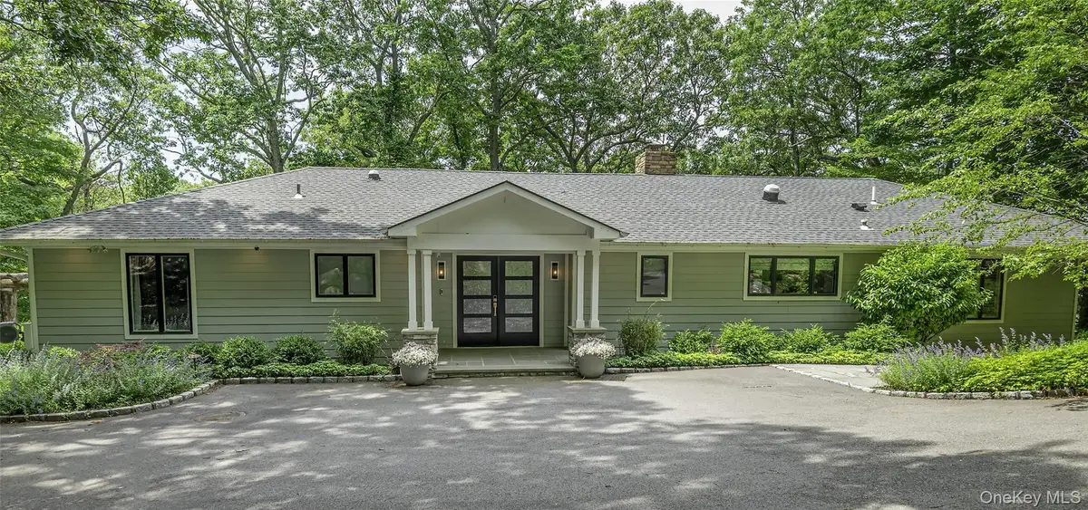 45 Bell Circle, Port Jefferson, NY 11777 - #1