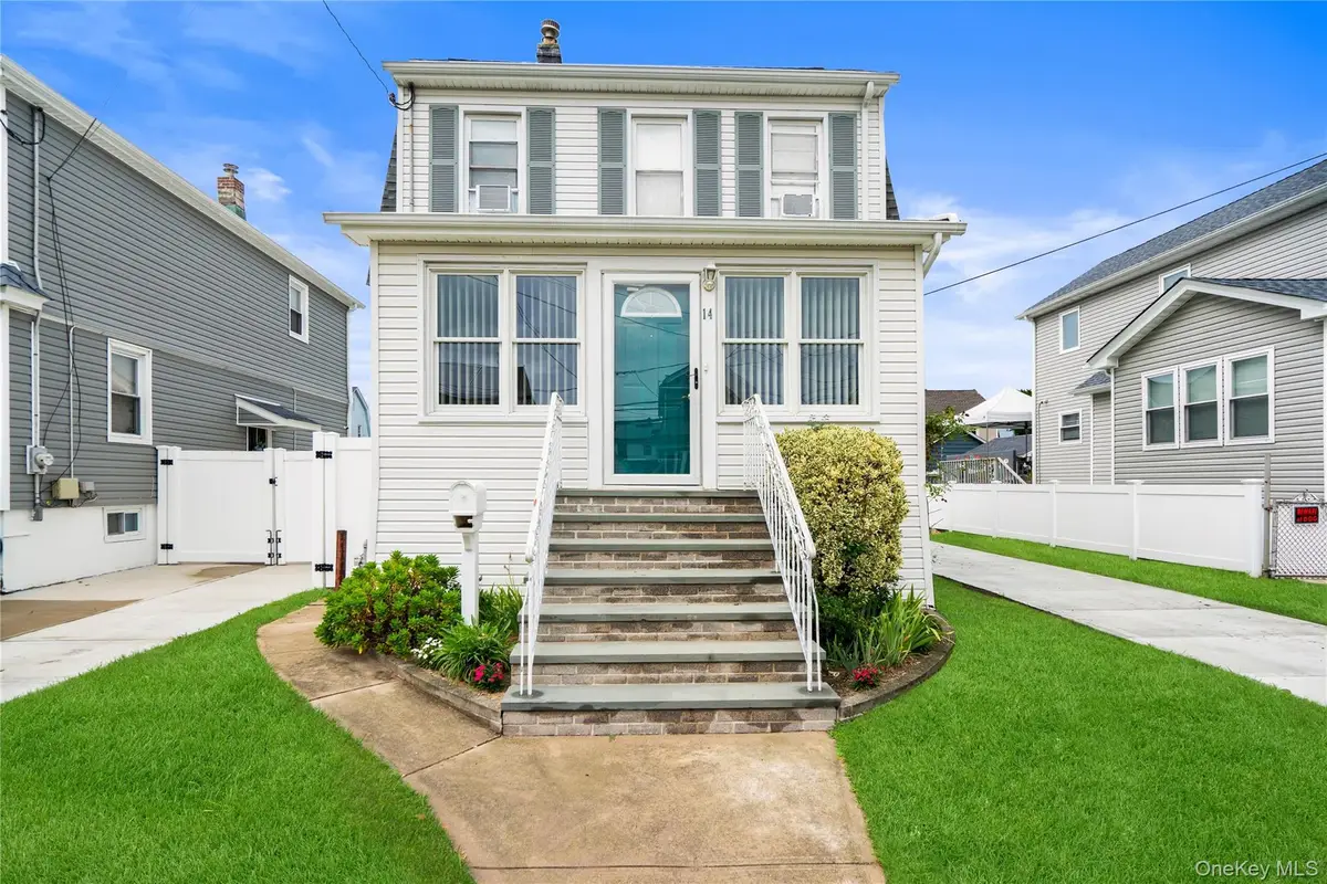 14 Filbert Street, Valley Stream, NY 11581 - #1