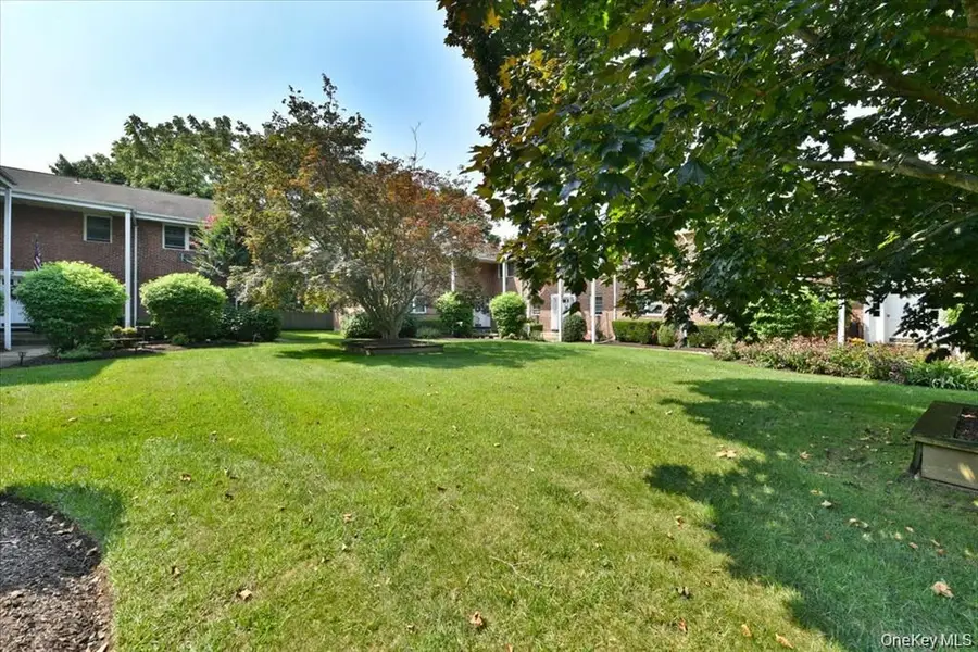 295 Merrick Road #4A, Amityville, NY 11701 - #3