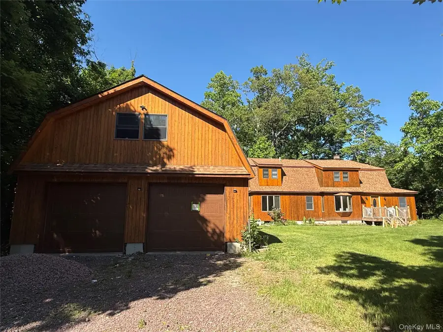 17 Hillside Road, Greenwood Lake, NY 10925 - #3