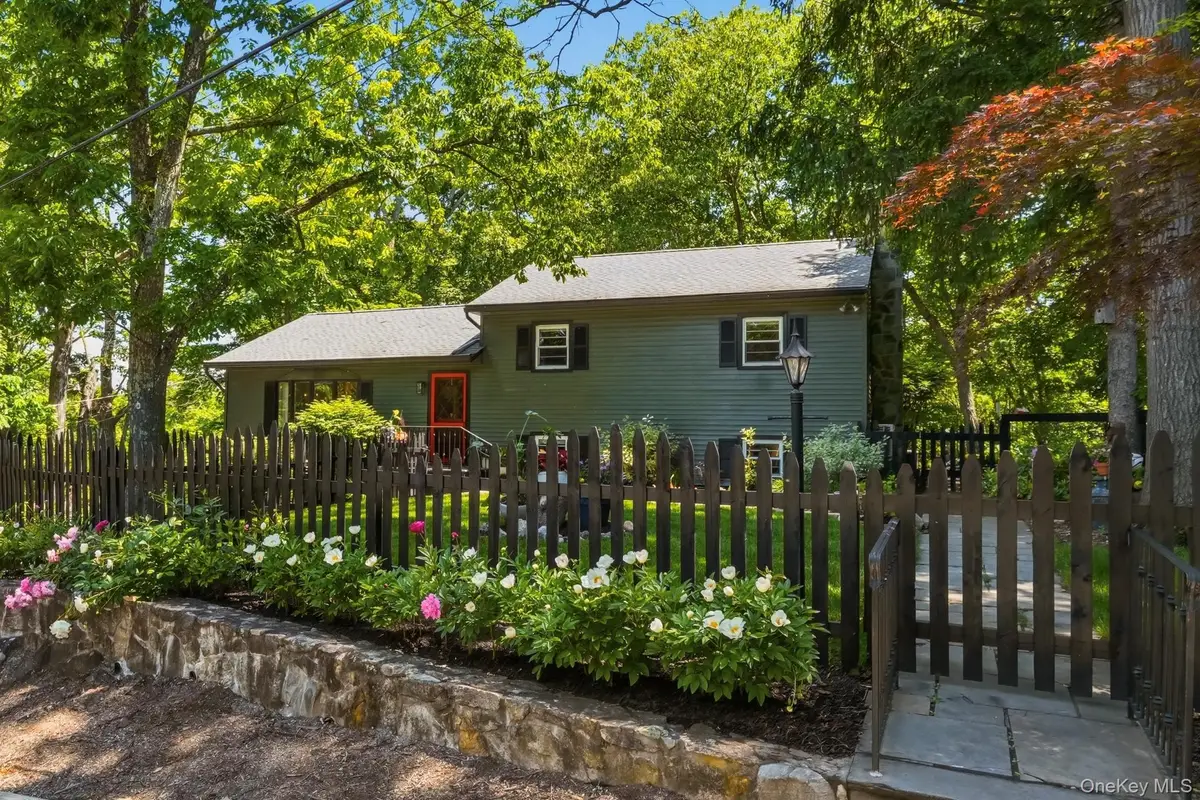 16 Howland Road, Garrison, NY 10524 - #1