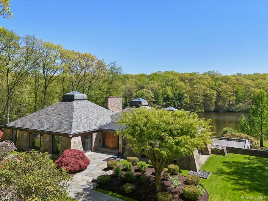 164 Eastwoods Road, Pound Ridge, NY 10576 - #3
