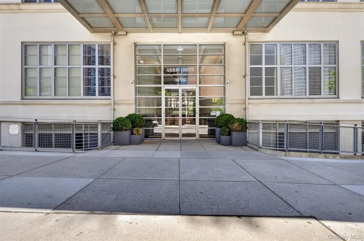 27-28 Thomson Avenue #250, Long Island City, NY 11101 - #1