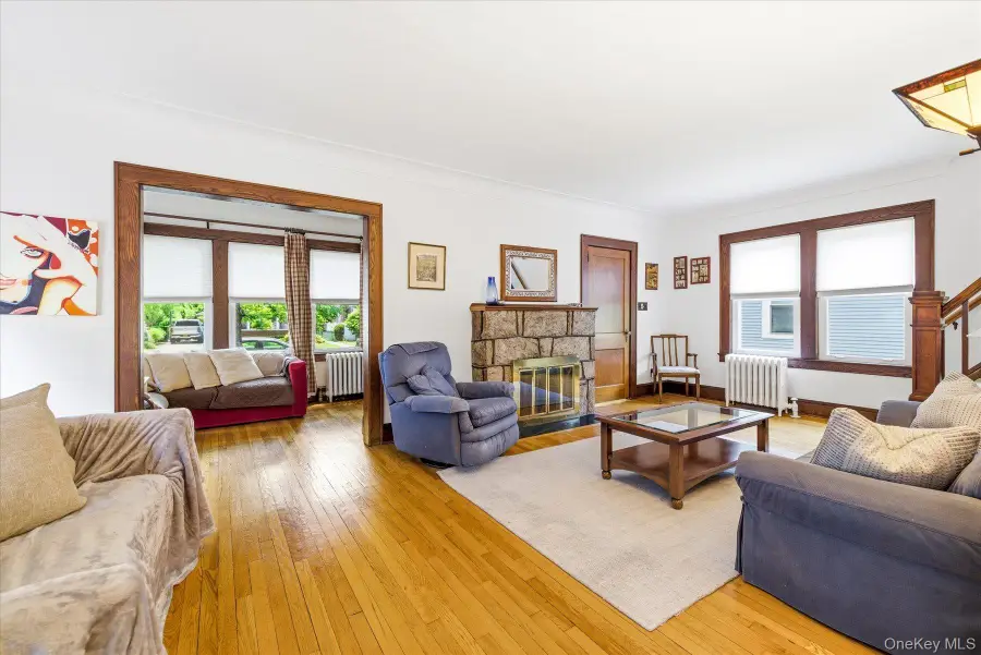 89 Lexington Avenue, Malverne, NY 11565 - #2