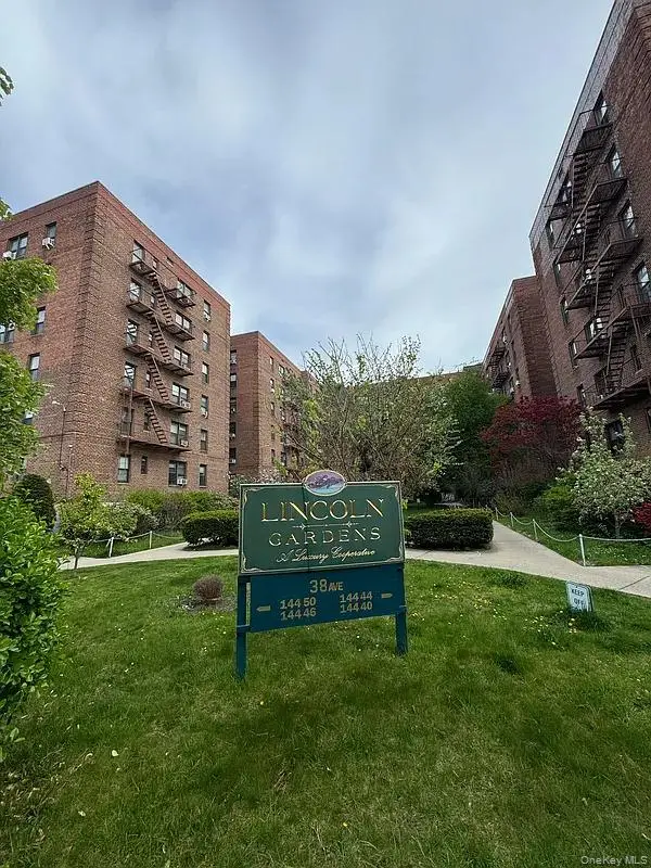 144-46 38th Avenue #4H, Flushing, NY 11354
