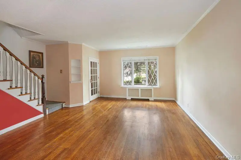 6157 77th Place, Middle Village, NY 11379 - #3