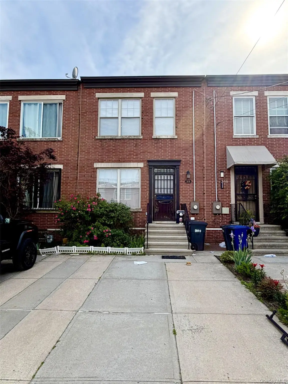 309 Beach 102nd Street, Rockaway Park, NY 11694 - #1