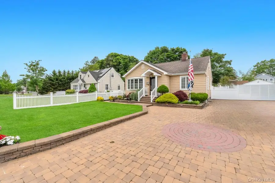 12 Avenue K, Kings Park, NY 11754 - #2