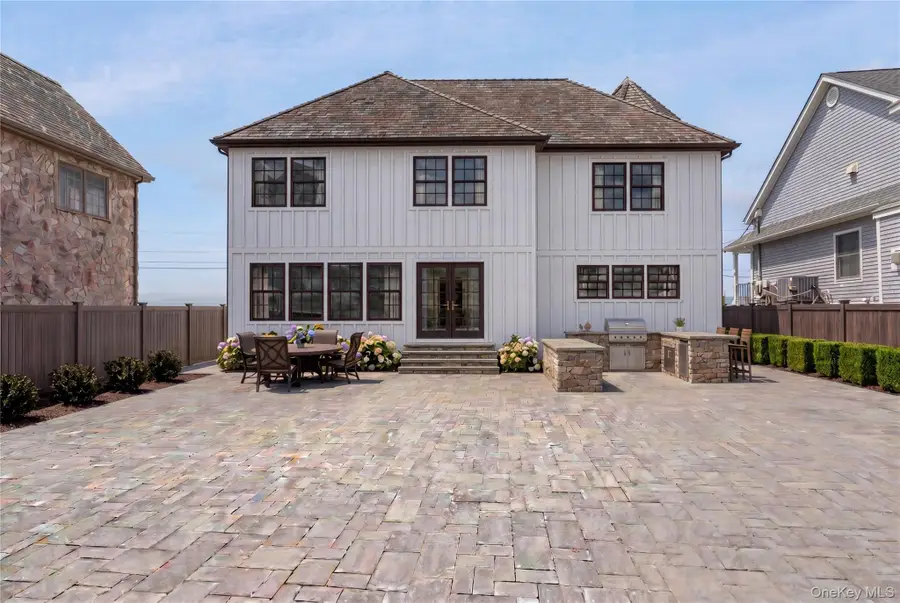 5 Division Avenue, Massapequa, NY 11758 - #2