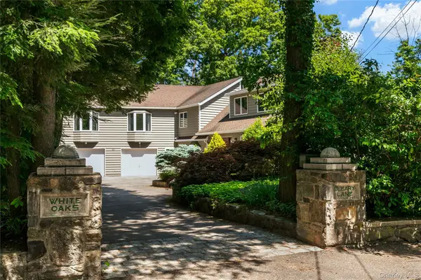 30 High Point Lane, Scarsdale, NY 10583