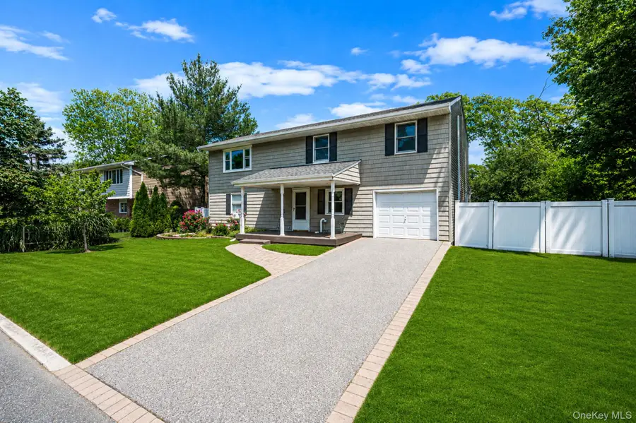 377 Montgomery Avenue, West Babylon, NY 11704 - #2