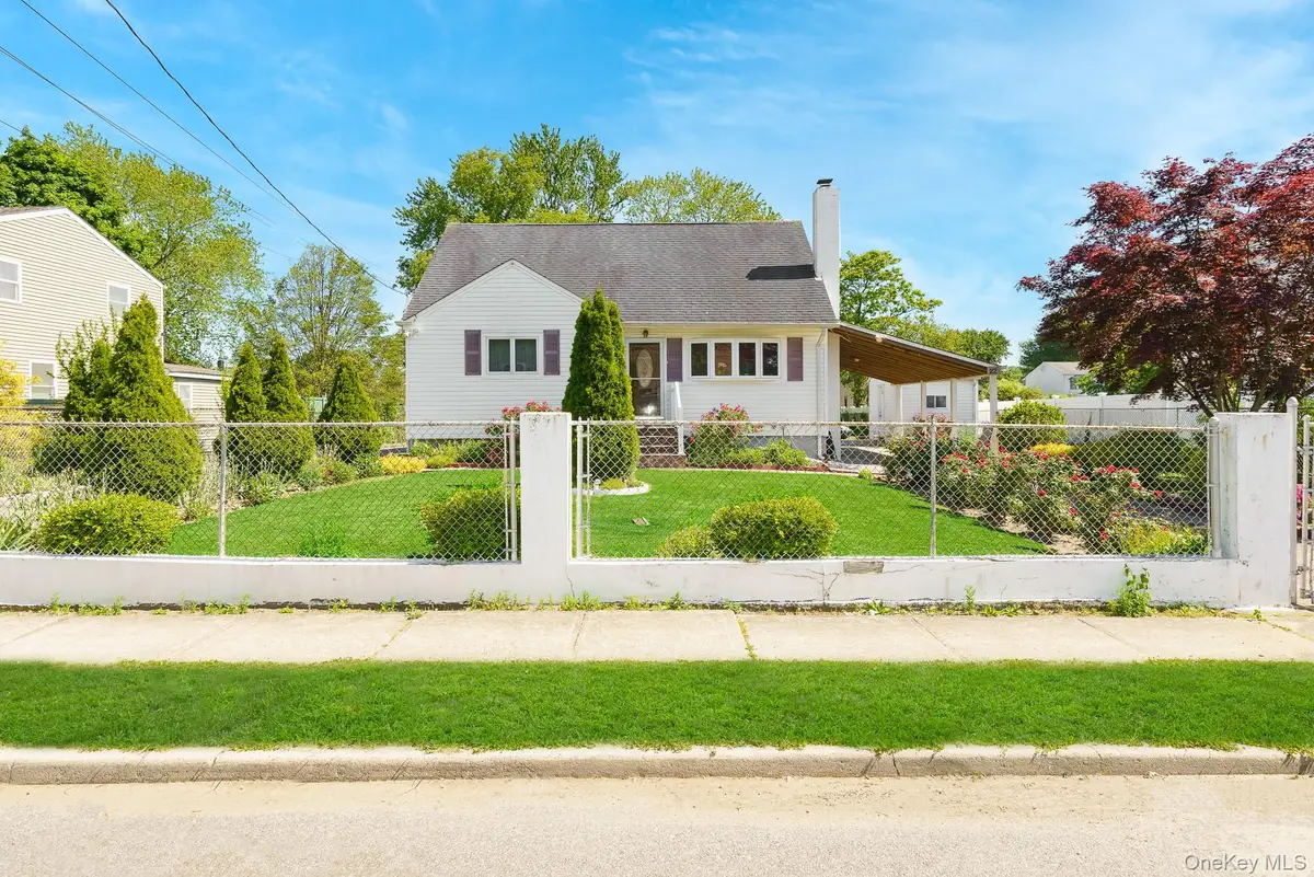 22 Montgomery Street, Brentwood, NY 11717 - #1