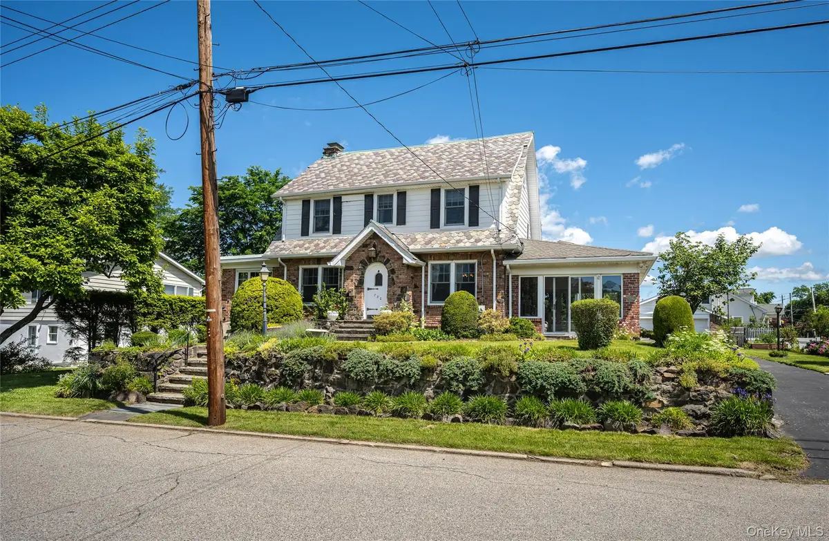 730 Hoover Avenue, Peekskill, NY 10566 - #1