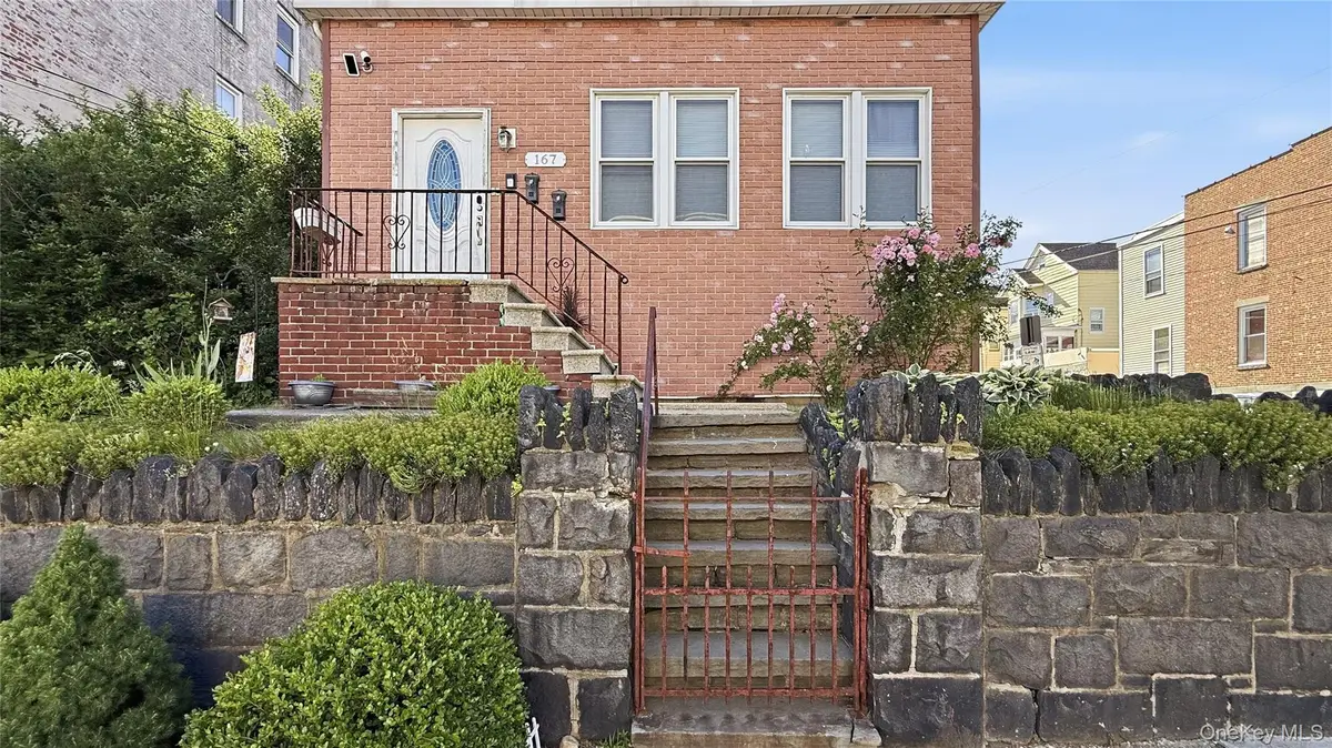 167 Voss Avenue, Yonkers, NY 10703 - #1