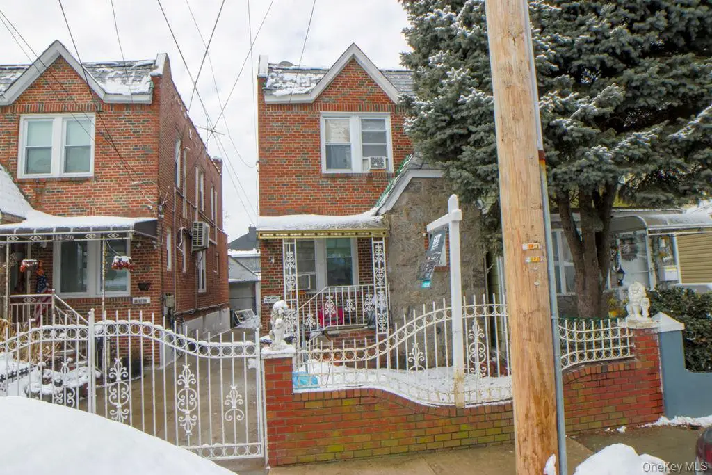 11424 117th Street, South Ozone Park, NY 11420 - #1