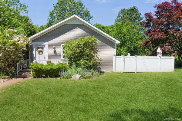 5 Olive St Street, Rocky Point, NY 11778
