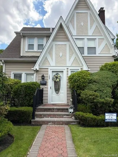 1980 Roosevelt Street, Baldwin, NY 11510