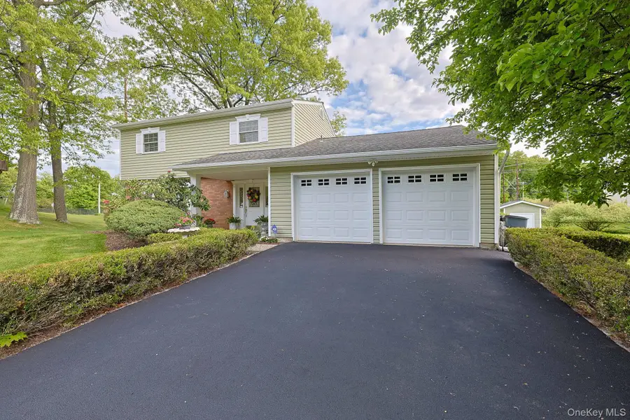 7 San Giacomo Drive, New Windsor, NY 12553 - #3