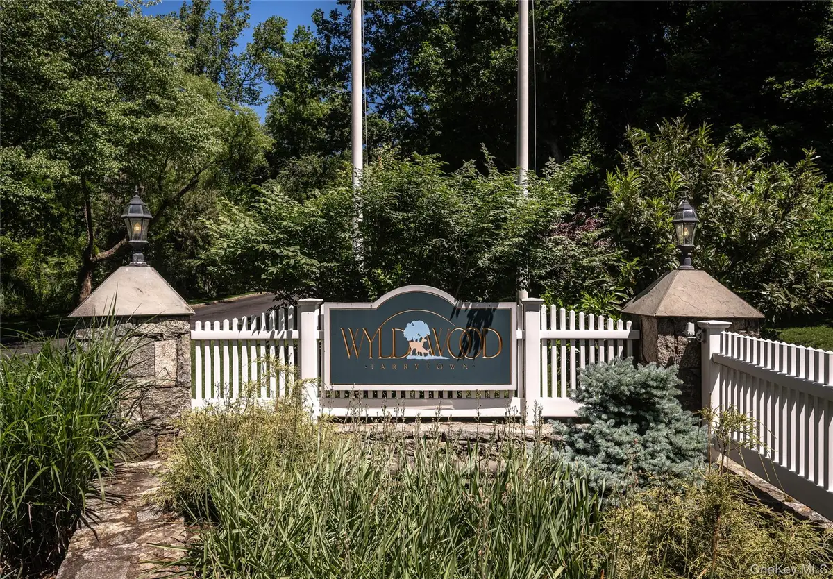 40 Trailhead Lane, Tarrytown, NY 10591 - #1