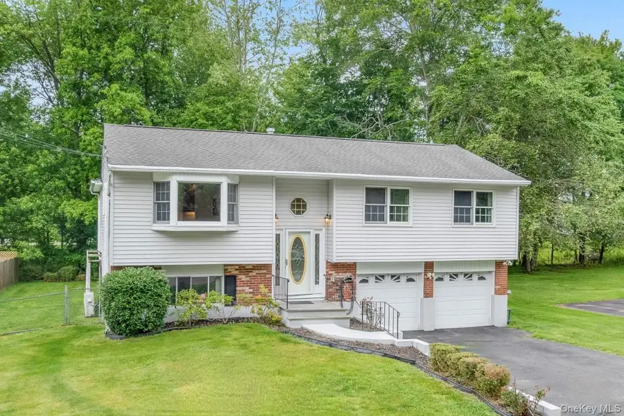 51 Sutton Park Road, Poughkeepsie, NY 12603 - #2
