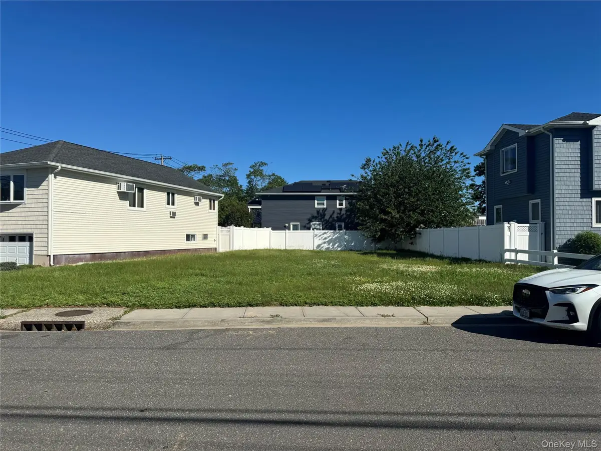 149 Carlton Court, Oceanside, NY 11572 - #1