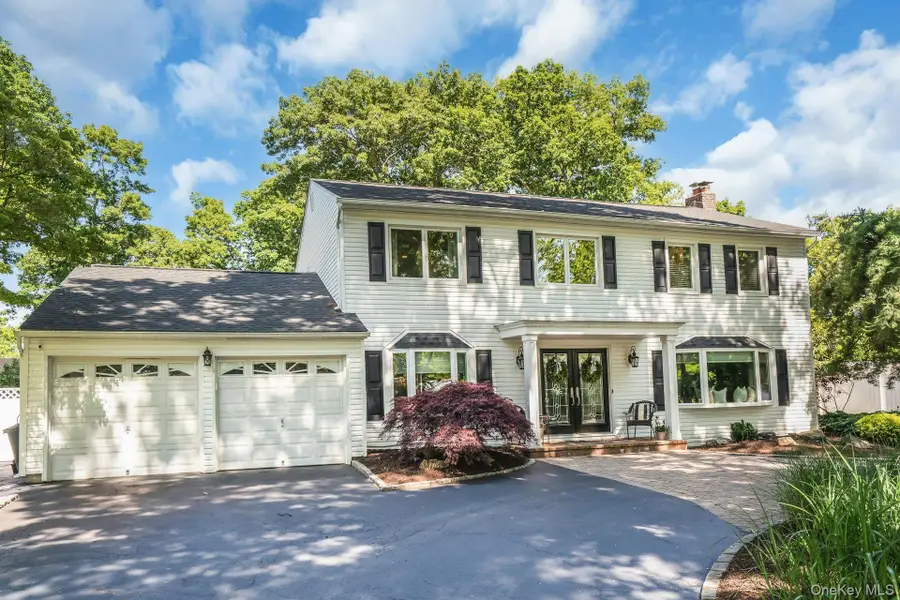 65 Shoreham Drive E, Dix Hills, NY 11746 - #2
