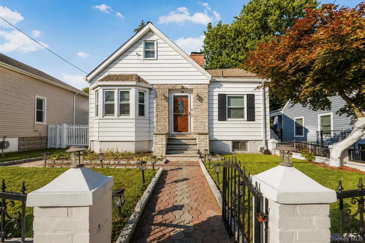 39 Nile Street, Yonkers, NY 10704 - #1