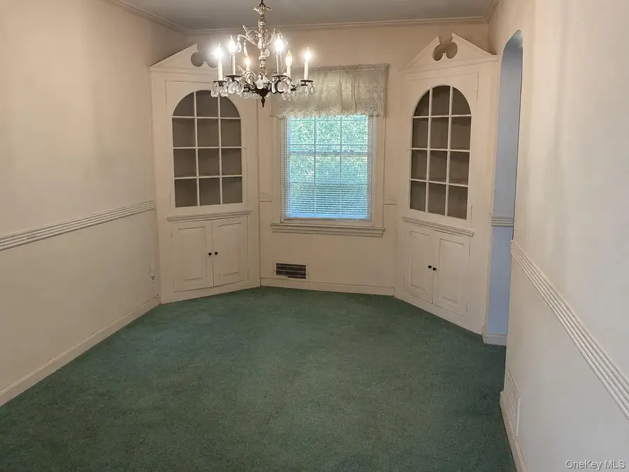 253 Eagle Avenue, West Hempstead, NY 11552 - #3