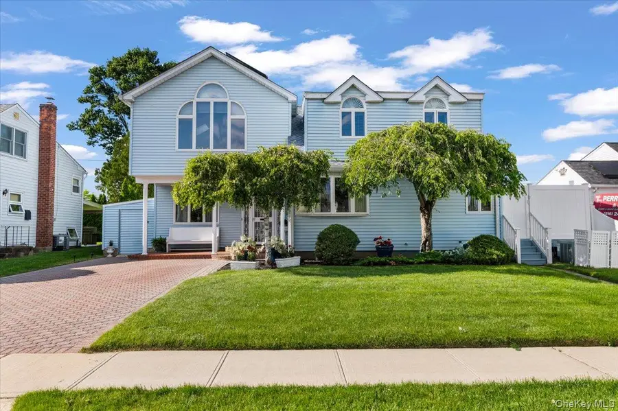 38 Hayden Drive, Bethpage, NY 11714 - #2