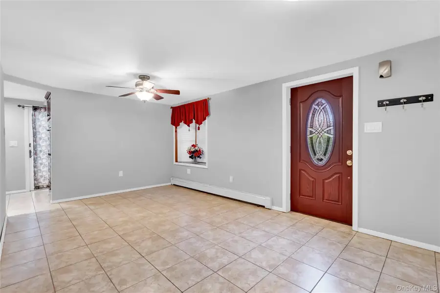 3 Imperial Drive, Selden, NY 11784 - #3