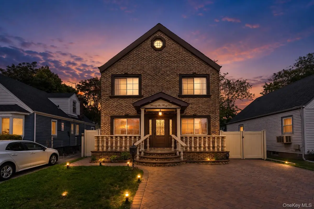 7631 264th Street, Glen Oaks, NY 11004 - #1