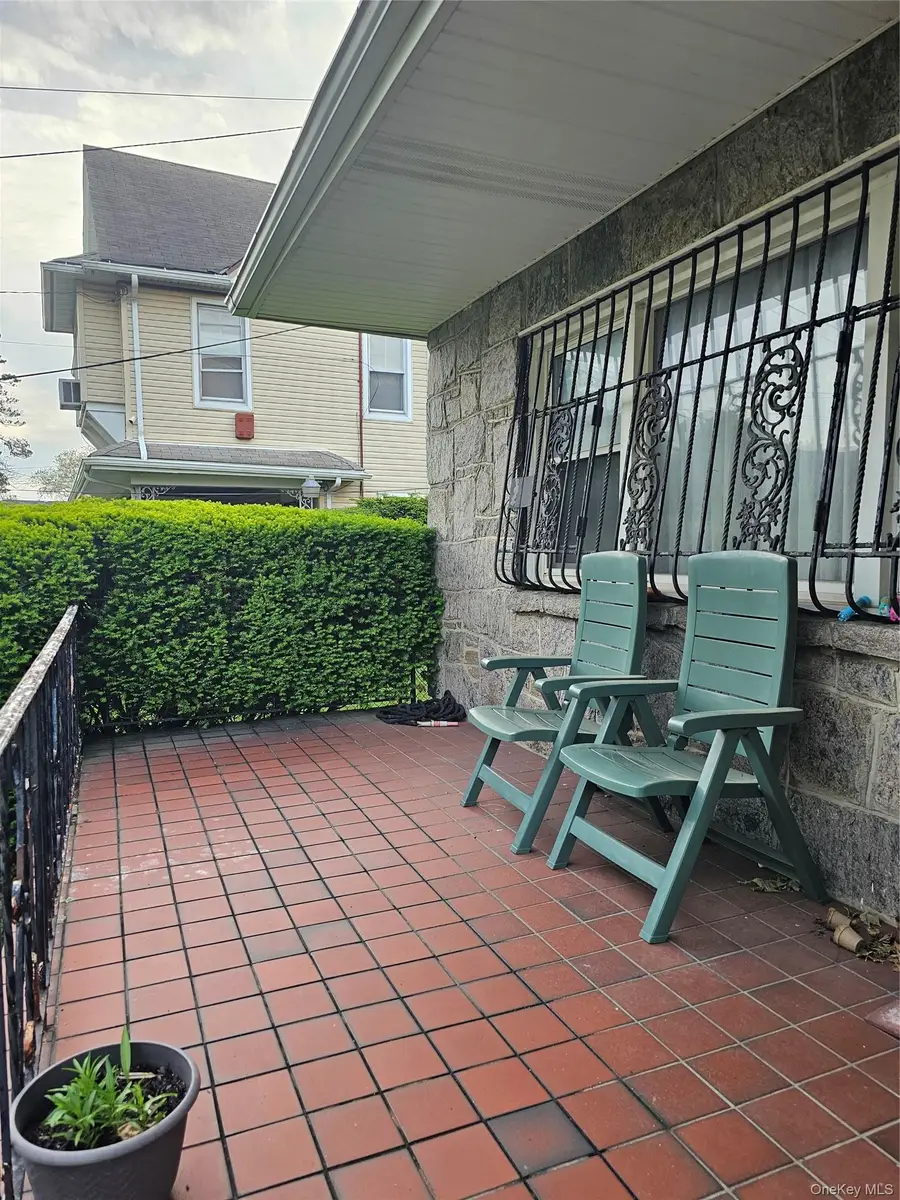 2528 Bessemund Avenue, Far Rockaway, NY 11691 - #2