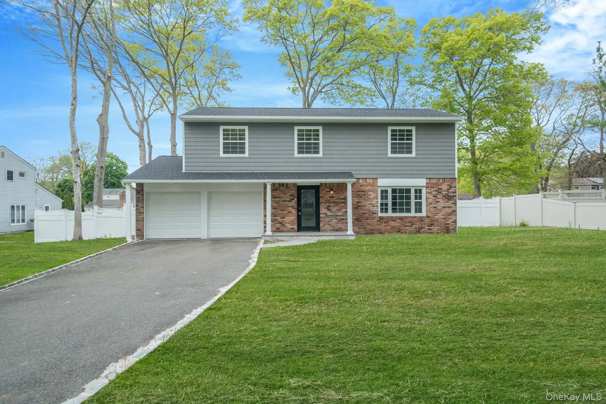 6 Barclay Drive, Coram, NY 11727 - #1